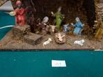 425 ]kerststal met beelden en lampje, Diversen, Kerst, Ophalen of Verzenden
