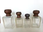 4 grote antieke parfumflessen, met stop €15,- samen, Ophalen of Verzenden