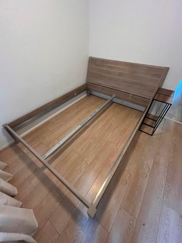 Ikea NYVOLL 160x200cm bedframe - afbeelding 1