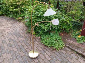 Vloerlamp met loep