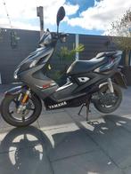 Yamaha Aerox van 2017 2-Takt Watergekoeld weinig kilometers!, Fietsen en Brommers, Scooters | Yamaha, Ophalen, Gebruikt, Aerox