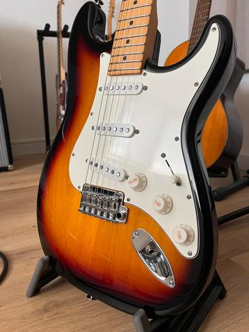 Suhr Classic S strat te koop! beschikbaar voor biedingen