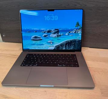 Macbook m2 Pro 16inch 2023 beschikbaar voor biedingen