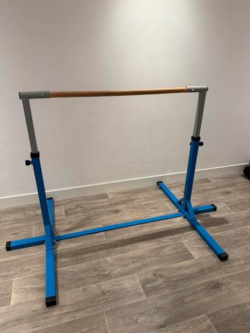 Gymnastiekstang beschikbaar voor biedingen