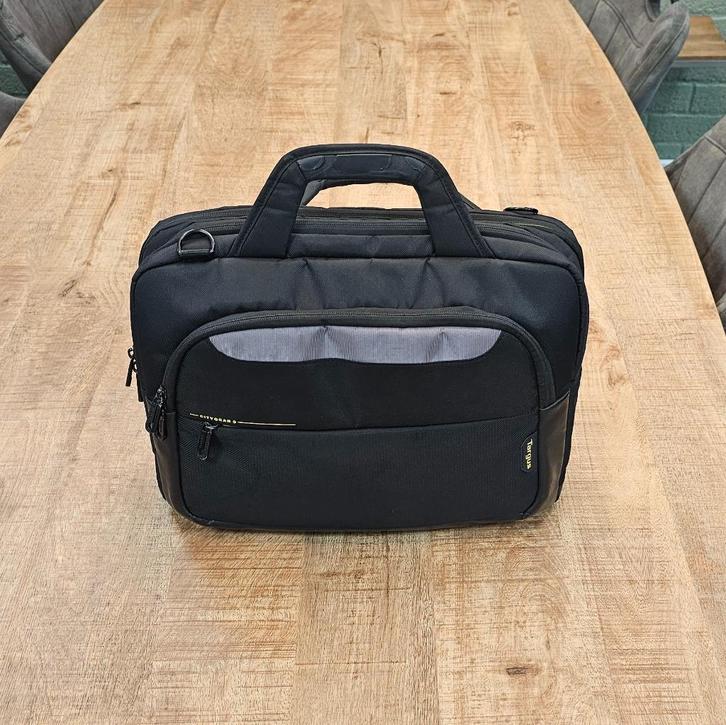 Targus City Gear Topload 17" inch Laptoptas – Zwart, Computers en Software, Laptoptassen, Gebruikt, Schoudertas, 17 inch of meer