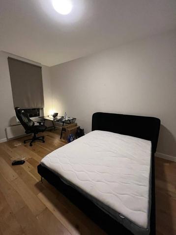 IKEA TUFJORD Bed Frame + Mattress - Excellent Condition beschikbaar voor biedingen