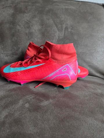 Nike Mercurial Superfly 10 Pro beschikbaar voor biedingen