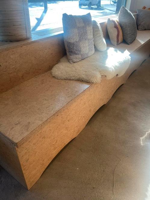 Houten bankjes met klep opbergmeubel radiator ombouw winkel, Huis en Inrichting, Banken | Bankstellen, Gebruikt, 150 tot 200 cm