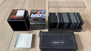 35x lege minidisk schijfjes beschikbaar voor biedingen