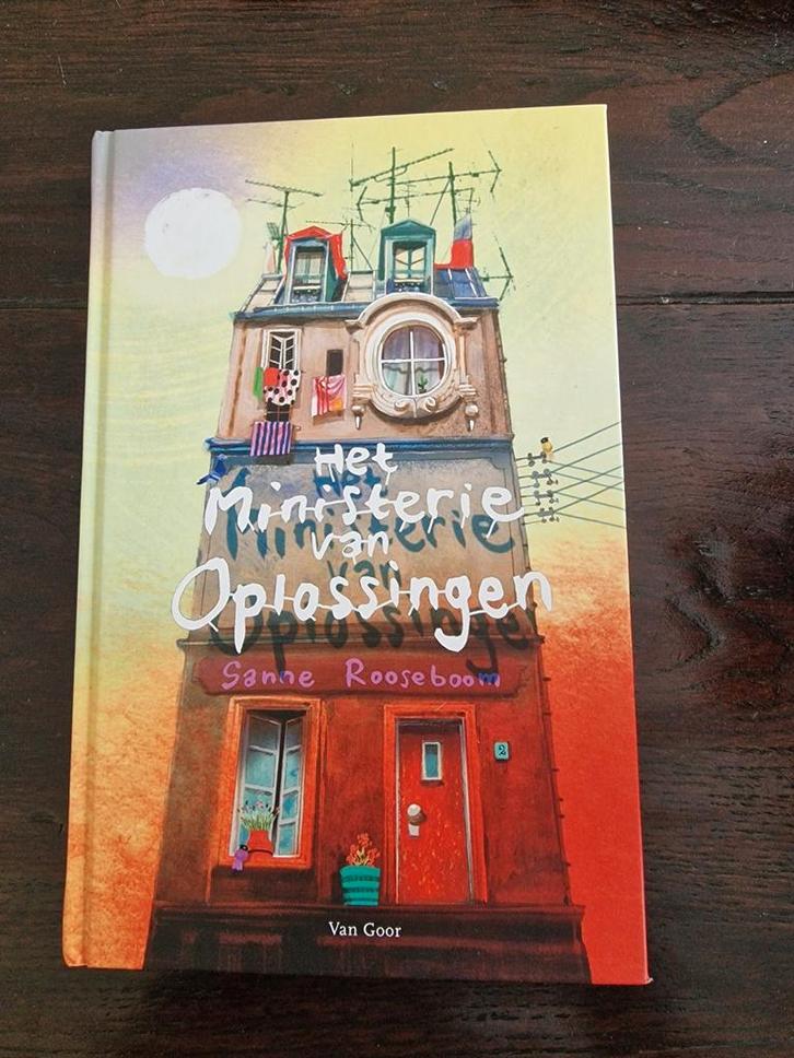 Het Ministerie van Oplossingen - Sanne Rooseboom, Boeken, Kinderboeken | Jeugd | onder 10 jaar, Zo goed als nieuw, Fictie algemeen