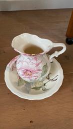 Vintage Hadida Bone China-set met kan en bord, Antiek en Kunst, Ophalen