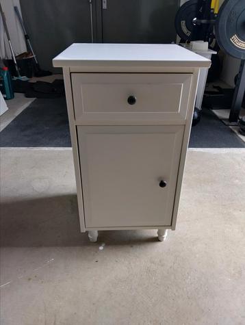 2x Ikea nachtkastje  beschikbaar voor biedingen