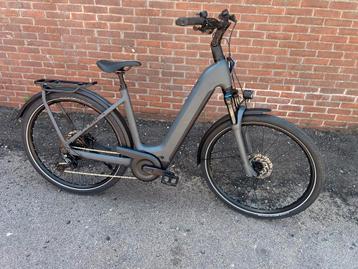 Cube Kathmandu Hybrid One van-3299,-nu-2999,- beschikbaar voor biedingen