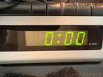 Wekkerradio - HEMA Digitaal, Ophalen of Verzenden, Gebruikt, Digitaal, Wekker of Tafelklok