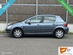 Peugeot 307 1.6-16V XS Premium NAP/APK/AIRCO/CRUISE CONTROLE, Voorwielaandrijving, Gebruikt, 4 cilinders, 610 kg
