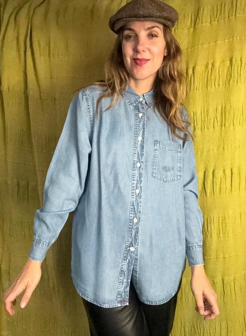 Vintage blouse, maat 36/S - denim - blauw - 90's, Kleding | Dames, Blouses en Tunieken, Gedragen, Maat 36 (S), Blauw, Ophalen of Verzenden