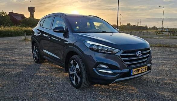 Hyundai Tucson 1.6 GDi 132pk Thunder grey - 57000km, Auto's, Hyundai, Particulier, Tucson, ABS, Achteruitrijcamera, Airbags, Airconditioning