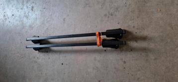 THULE DAKDRAGERS VOOR OPEN DAKRAILS. beschikbaar voor biedingen