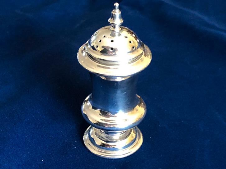 Antieke Zilveren Zoutstrooier 1927 Londen, Antiek en Kunst, Antiek | Goud en Zilver, Zilver, Ophalen of Verzenden