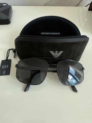 Emporio Armani Zonnebril Heren beschikbaar voor biedingen
