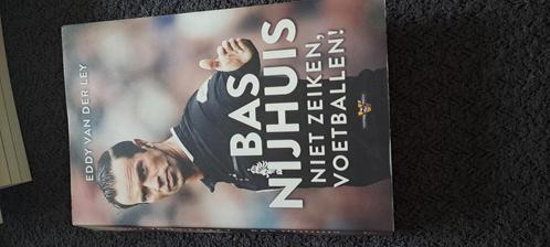 Eddy van der Ley - Bas Nijhuis, Boeken, Sportboeken, Zo goed als nieuw, Balsport, Ophalen of Verzenden