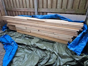 Partij Vuren Houten Planken beschikbaar voor biedingen