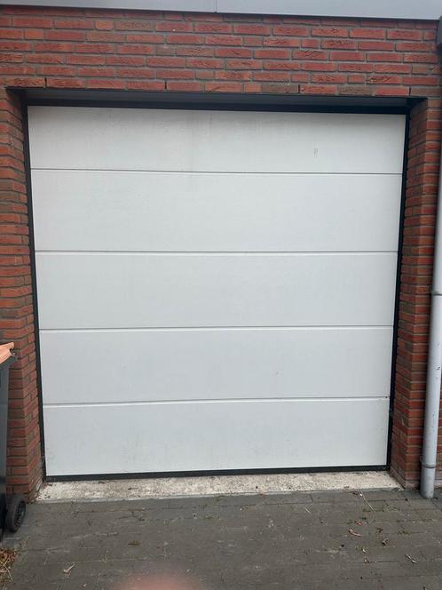 Sectionale garagedeur met afstandsbediening, Doe-het-zelf en Verbouw, Deuren en Horren, Gebruikt, Ophalen