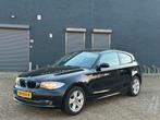 BMW 116i Facelift  | 2009 | Nieuwe apk | Goed onderhouden, 65 €/maand, Achterwielaandrijving, 1995 cc, Zwart