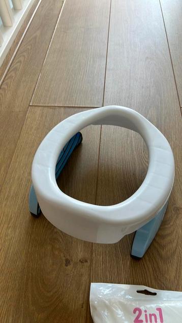 Nieuw reispotje baby peuter met toebehoren + 2 potjes beschikbaar voor biedingen
