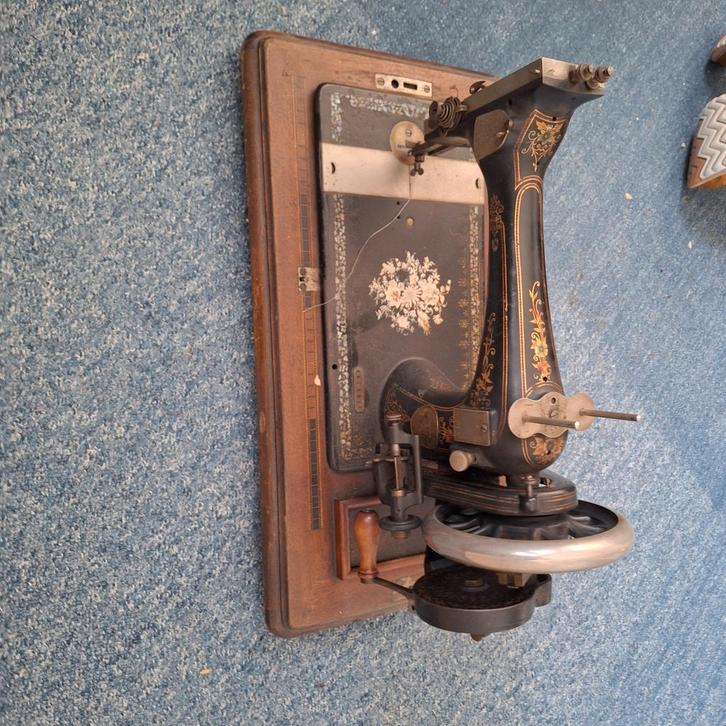 Antieke Naaimachine - Decoratief!, Antiek en Kunst, Antiek | Naaimachines, Ophalen