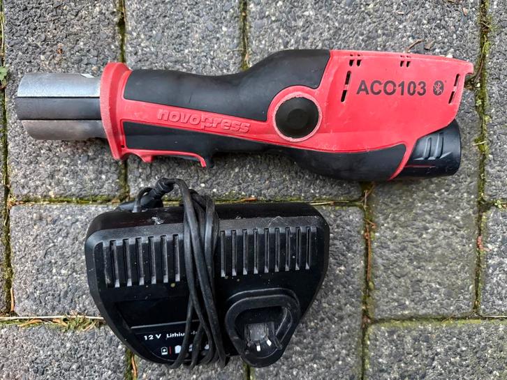 Novopress aco103 bluetooth perstang persmachine, Doe-het-zelf en Verbouw, Gereedschap | Overige machines, Ophalen