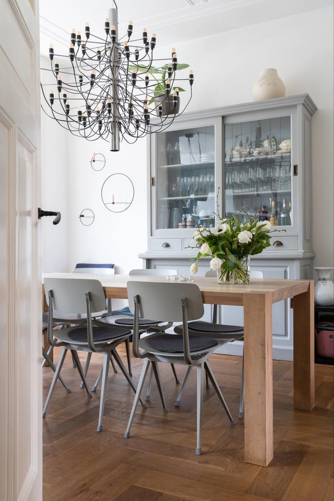 Servieskast / buffetkast - vintage brocante antiek, Antiek en Kunst, Antiek | Meubels | Kasten, Ophalen