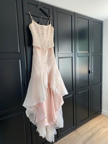 Pronovias trouwjurk maat 36 blush/ roze beige beschikbaar voor biedingen