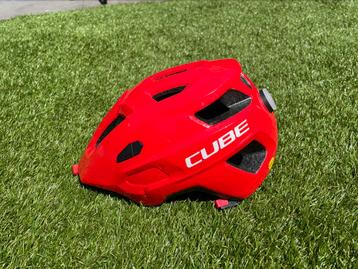 Cube kids helm 49-55 cm beschikbaar voor biedingen