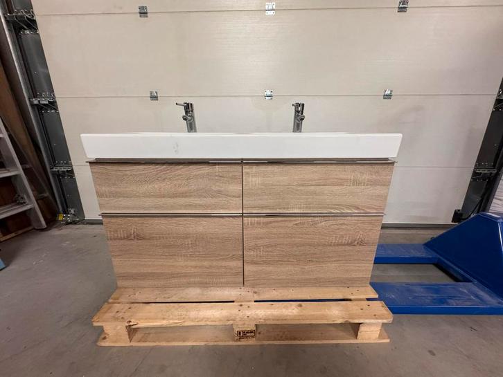 Sphinx wastafelmeubel met kranen - Gebruikt, Huis en Inrichting, Badkamer | Badkamermeubels, Gebruikt, Wastafelkast, Minder dan 100 cm