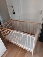 Ledikant in nette staat + matras, Ophalen, Zo goed als nieuw, Ledikant