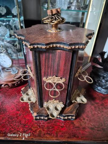 Antieke Sigaren Luminor/ toonbank vitrine beschikbaar voor biedingen