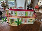 Groot playmobil hotel (hxbxd 40 x 70 cm x 30), Kinderen en Baby's, Speelgoed | Playmobil, Ophalen of Verzenden, Zo goed als nieuw