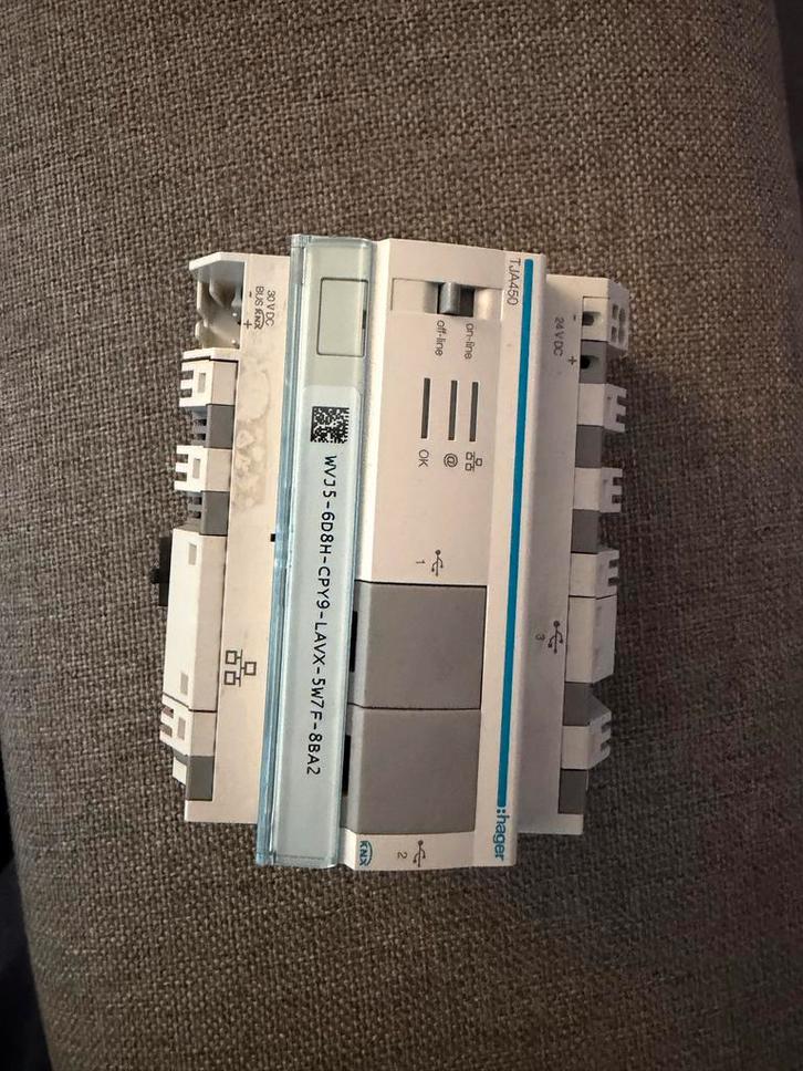 Hager Domovea KNX Server TJA450, Hobby en Vrije tijd, Elektronica-componenten, Ophalen