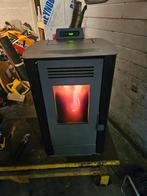 Artel julia pelletkachel, Huis en Inrichting, Ophalen, Zo goed als nieuw, Vrijstaande haard, Overige soorten