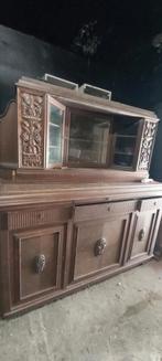 Antieke buffet kast. Breed 1.80 m.Hoogte 1.95 m., Ophalen