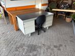 Stalen bureau buro en stoel, Huis en Inrichting, Ophalen, Zo goed als nieuw, Bureau