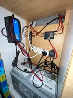 Camperbus (Renault Trafic). Bieden vanaf € 17.500, Caravans en Kamperen, Campers, Overige merken, Chemisch toilet, Koelkast, Hefdak