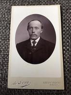 CDV, Man, de Jong, Leeuwarden - Sneek, Carte de Visite 2, Verzamelen, Foto's en Prenten, Ophalen of Verzenden, Voor 1940, Gebruikt