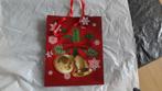 Twee, sjieke en stevige kerstkadoverpakkingen met GRATIS e, Diversen, Kerst, Ophalen of Verzenden, Nieuw