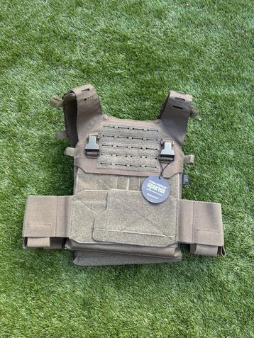 Tactical Plate Carrier 101 INC Foam Inbegrepen €39 beschikbaar voor biedingen