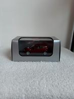 VW golf 5 Rood 1:43, Hobby en Vrije tijd, Modelauto's | 1:43, Ophalen of Verzenden, Zo goed als nieuw, Auto, Overige merken