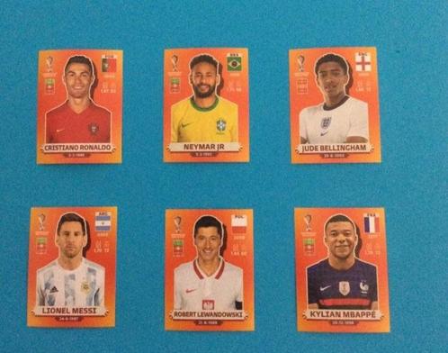 Panini Stickers Wk 2022 Qatar Ronaldo , Mbappe , Messi ..., Hobby en Vrije tijd, Stickers en Plaatjes, Zo goed als nieuw, Meerdere stickers