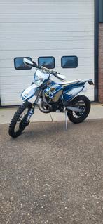 Husqvarna TE 300 uit 2015, Particulier, Enduro