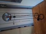 Vloerlamp Arone met grote glas bol, Antiek en Kunst, Antiek | Lampen, Ophalen